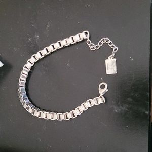 Miranda Frye Peyton bracelet